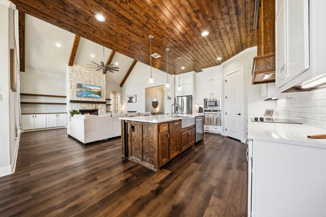6450 Eyrie Bend, Waxahachie, TX 75167