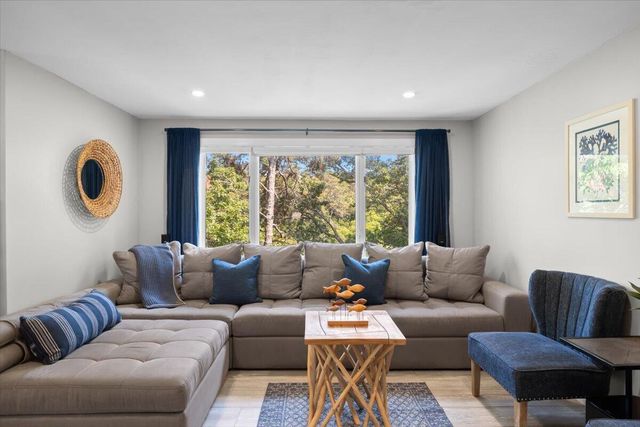 11 Riverview Avenue UNIT 11A, Mashpee, MA 02649