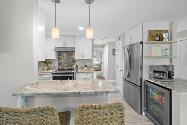 11 Riverview Avenue UNIT 11A, Mashpee, MA 02649