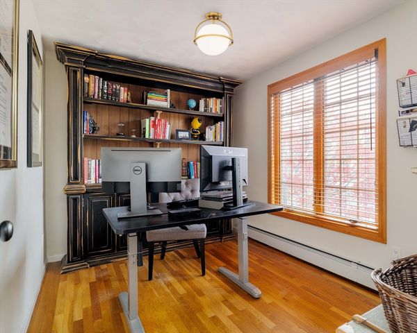 6 Castle Clare Cir, Wakefield, MA 01880