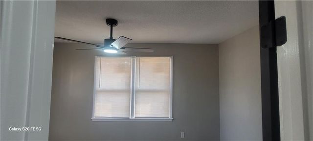 9008 Indiana Avenue, Kansas City, MO 64132