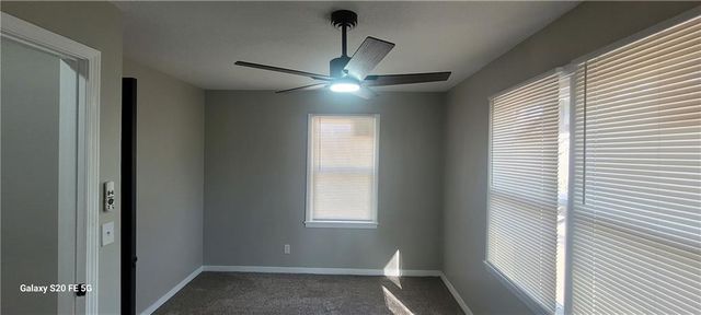 9008 Indiana Avenue, Kansas City, MO 64132