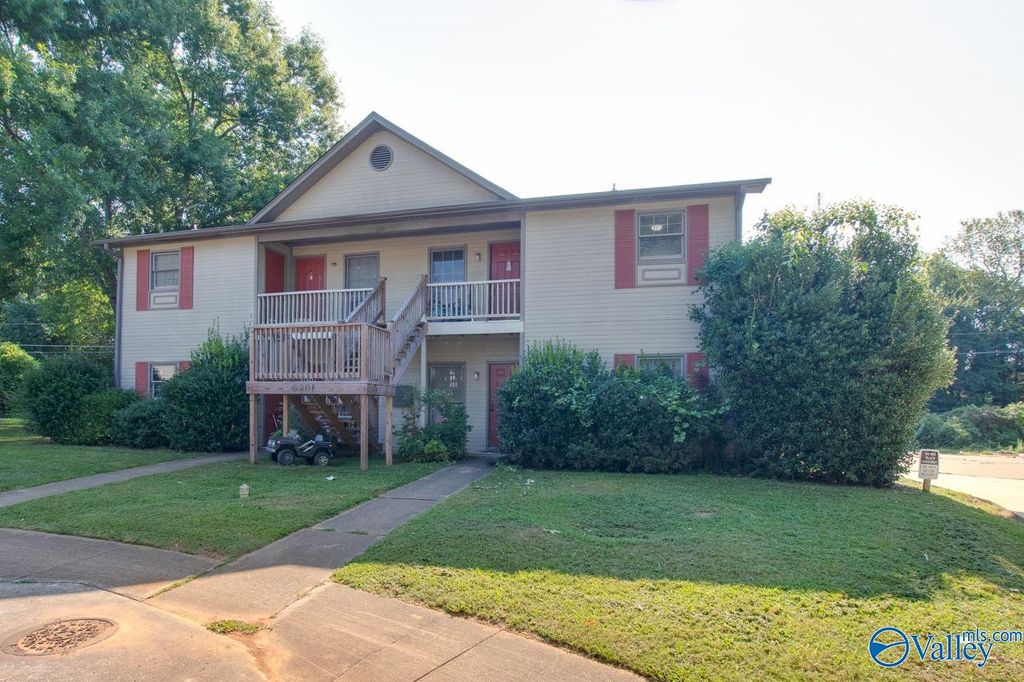 6201 Friar Tuck Drive D, Huntsville, AL 35806