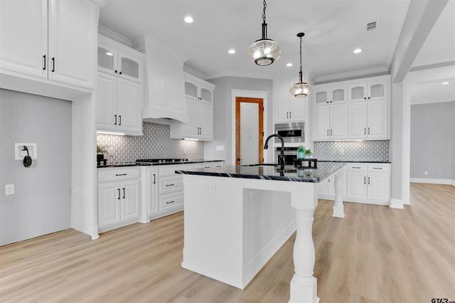 93 Ryder Cup Trail, Hideaway, TX 75771