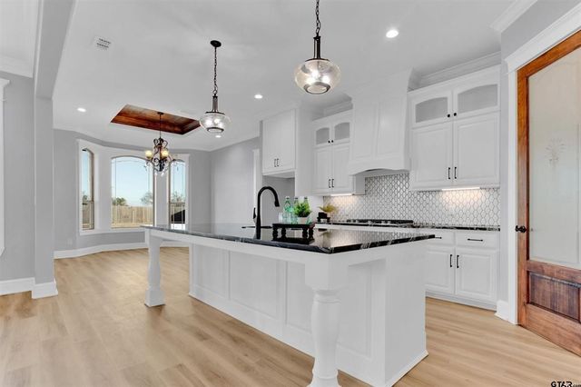 93 Ryder Cup Trail, Hideaway, TX 75771