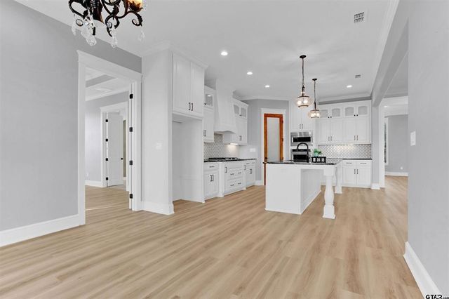 93 Ryder Cup Trail, Hideaway, TX 75771