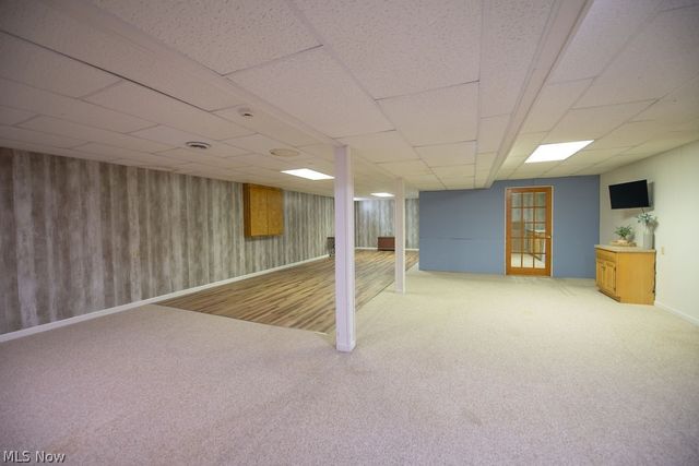 316 Creekside Road SE, New Philadelphia, OH 44663