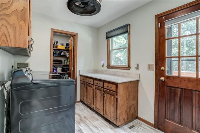 4833 S Tierney Drive, Independence, MO 64055