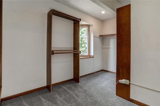 4833 S Tierney Drive, Independence, MO 64055