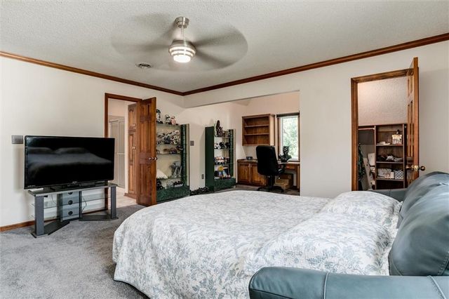 4833 S Tierney Drive, Independence, MO 64055