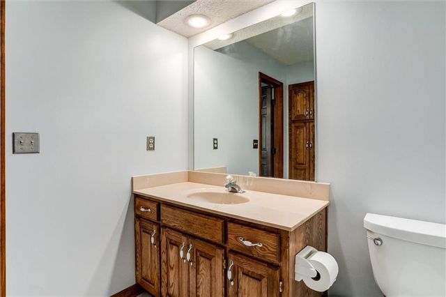 4833 S Tierney Drive, Independence, MO 64055