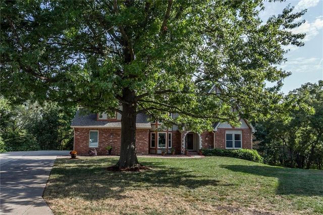 4833 S Tierney Drive, Independence, MO 64055