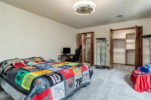 4833 S Tierney Drive, Independence, MO 64055