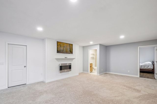 17061 Doppler Lane, Lakeville, MN 55044