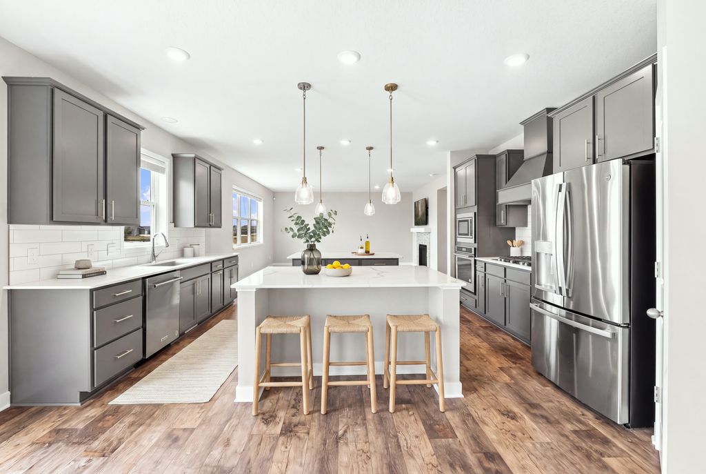 17061 Doppler Lane, Lakeville, MN 55044