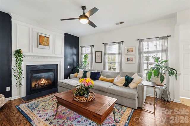 6715 Tanners Creek Drive, Huntersville, NC 28078