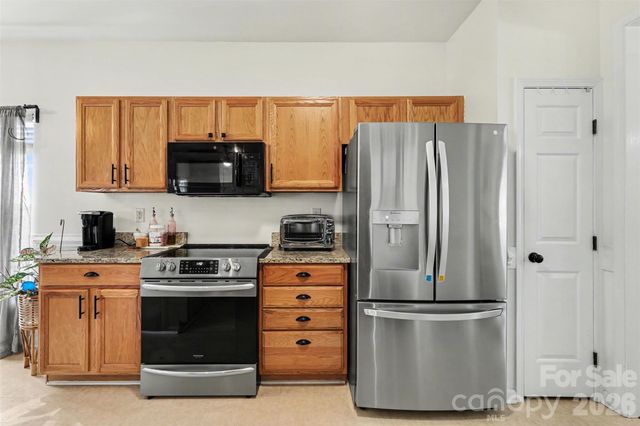 6715 Tanners Creek Drive, Huntersville, NC 28078