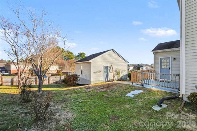 6715 Tanners Creek Drive, Huntersville, NC 28078