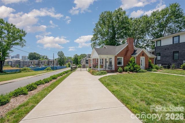 203 State Street, Charlotte, NC 28208