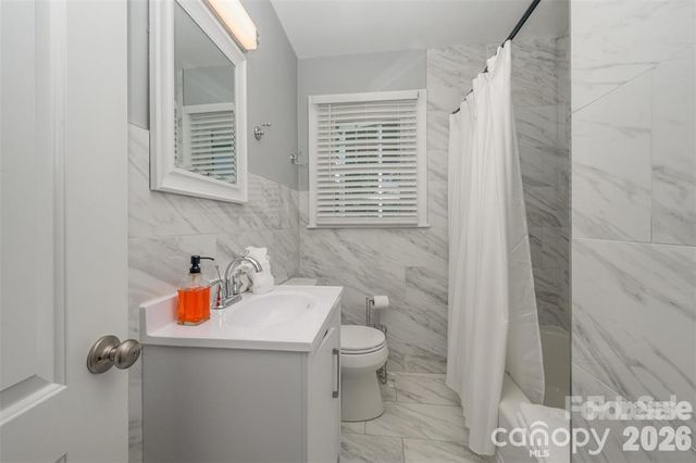 203 State Street, Charlotte, NC 28208