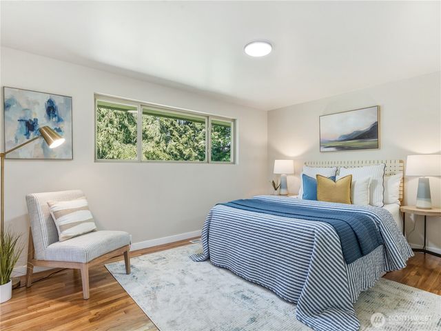 1035 147th Avenue SE, Bellevue, WA 98007