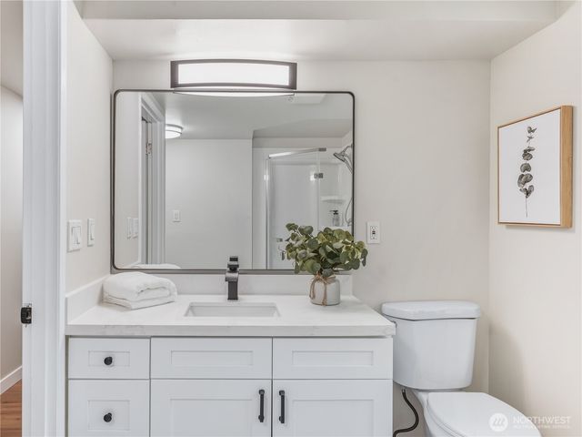 1035 147th Avenue SE, Bellevue, WA 98007