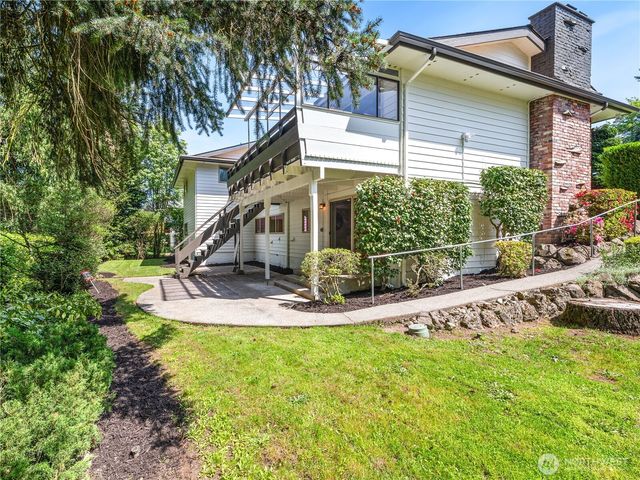 1035 147th Avenue SE, Bellevue, WA 98007