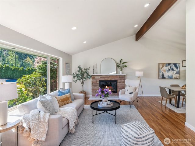 1035 147th Avenue SE, Bellevue, WA 98007