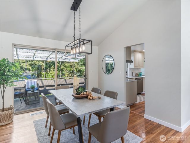 1035 147th Avenue SE, Bellevue, WA 98007