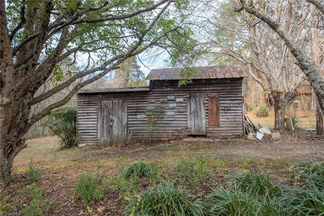 3175 Iron Works Road, Reidsville, NC 27320