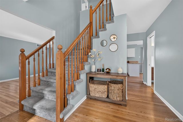 849 Chatham Drive, Milford Village, MI 48381