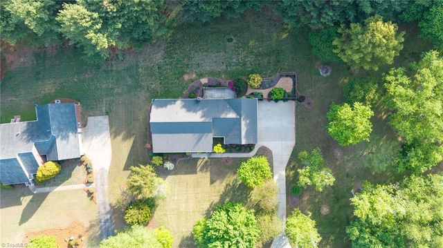 2636 Farmpond Court, Haw River, NC 27258