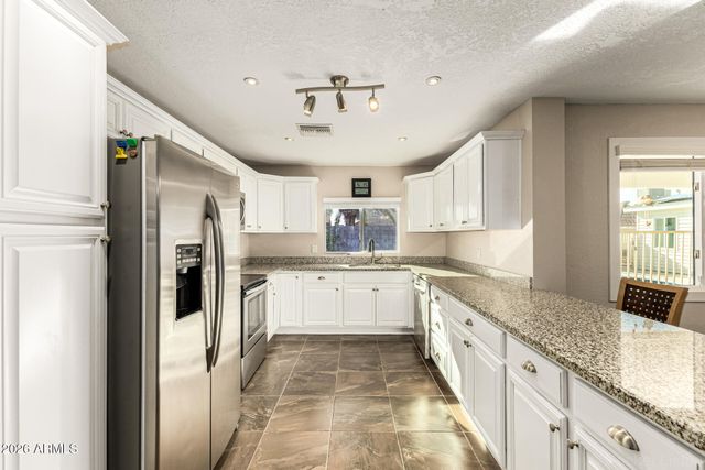 14240 N 41ST Avenue, Phoenix, AZ 85053