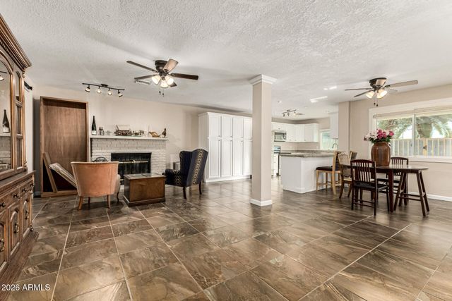 14240 N 41ST Avenue, Phoenix, AZ 85053