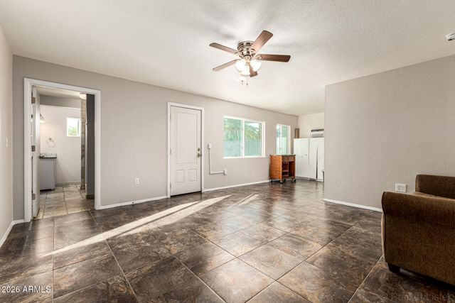 14240 N 41ST Avenue, Phoenix, AZ 85053