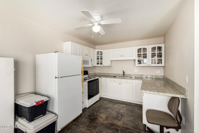 14240 N 41ST Avenue, Phoenix, AZ 85053