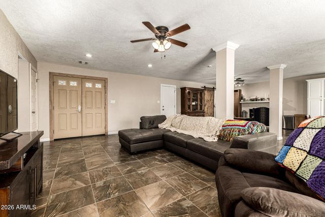 14240 N 41ST Avenue, Phoenix, AZ 85053