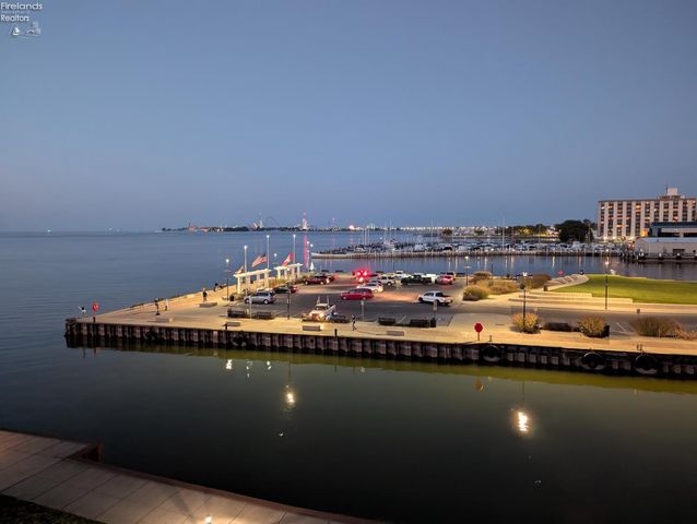 401 W Shoreline Dr Unit 130, Sandusky, OH 44870