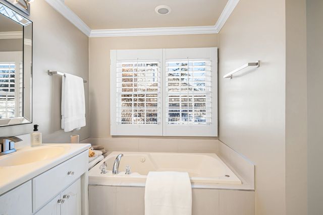 1802 Princeton Court, Lake Forest, IL 60045