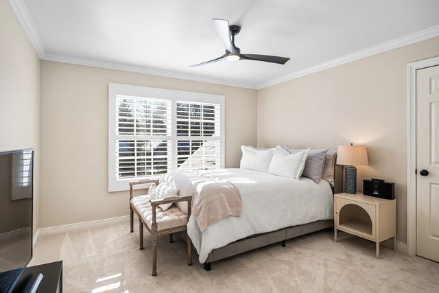 1802 Princeton Court, Lake Forest, IL 60045