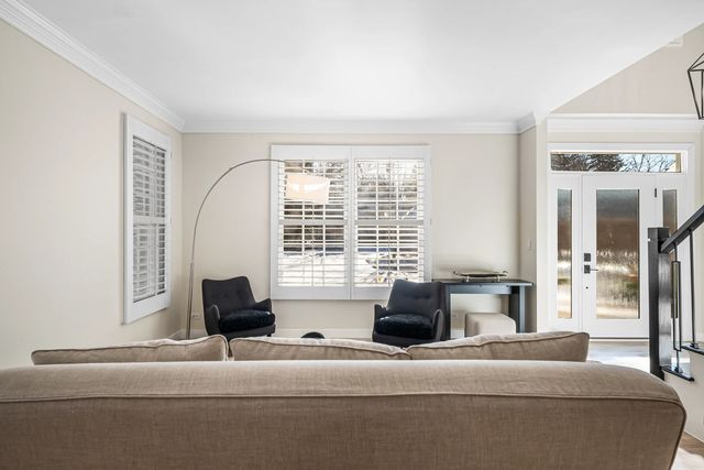 1802 Princeton Court, Lake Forest, IL 60045