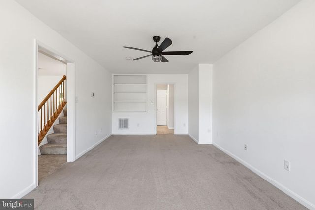 7020 HELM DR, Remington, VA 22734