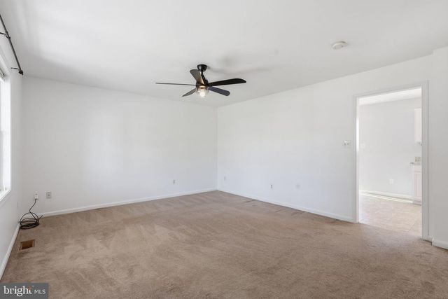 7020 HELM DR, Remington, VA 22734
