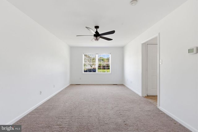 7020 HELM DR, Remington, VA 22734