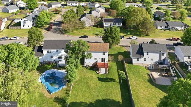 7020 HELM DR, Remington, VA 22734