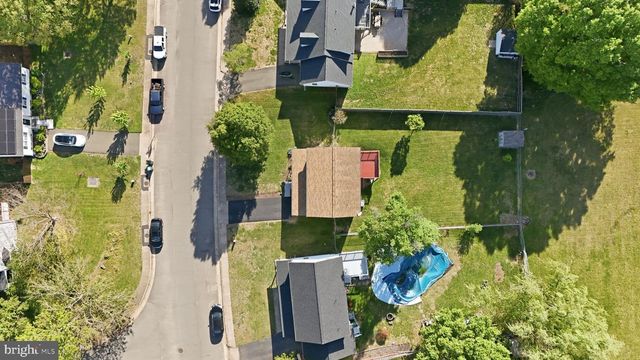 7020 HELM DR, Remington, VA 22734