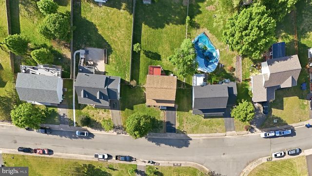 7020 HELM DR, Remington, VA 22734