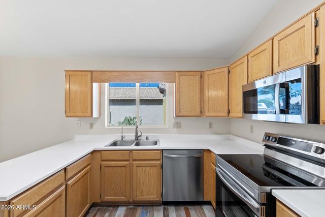 20401 N 105TH Avenue, Peoria, AZ 85382