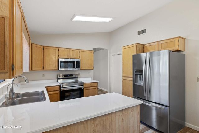 20401 N 105TH Avenue, Peoria, AZ 85382