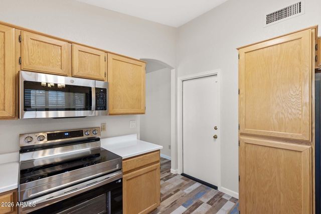 20401 N 105TH Avenue, Peoria, AZ 85382